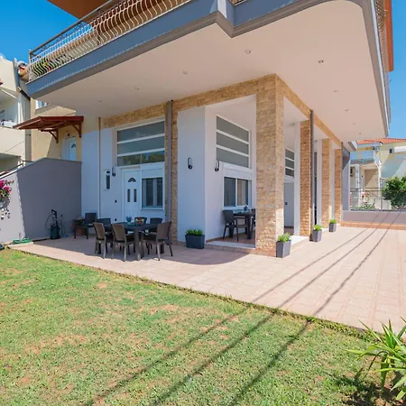 Living By Rentalspro - Nea Halkidiki Апартаменты