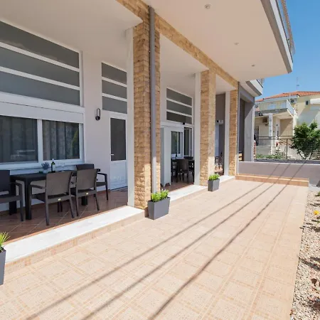 Living By Rentalspro - Nea Halkidiki Flogita